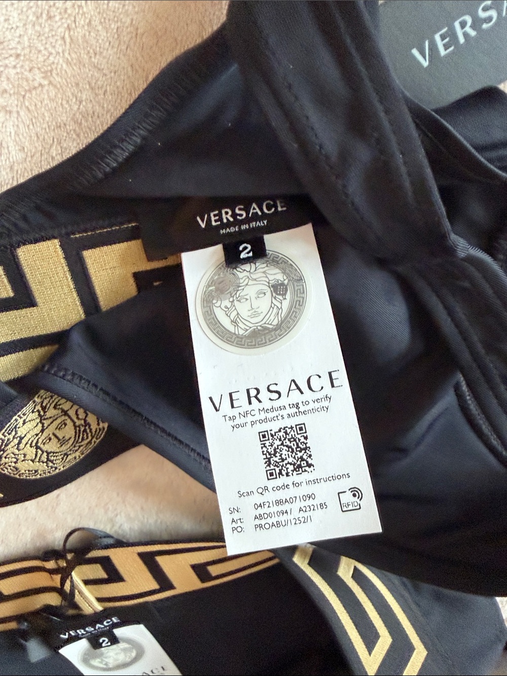 Versace Black and Gold Packaged Logo Apparel - Picture 10 of 11